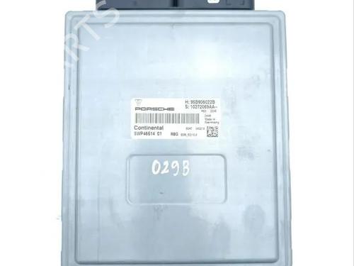 Used Engine control unit (ECU) PORSCHE MACAN (95B) 3.6 Turbo (400 hp) 30908924