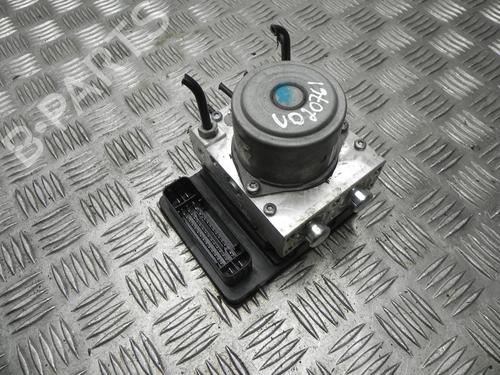 abs-pump-mercedes-benz-e-class-w213-2016-37543399 main image