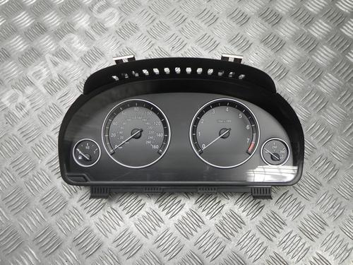 Used Instrument cluster BMW 5 (F10) 535 i xDrive (306 hp) 28916512