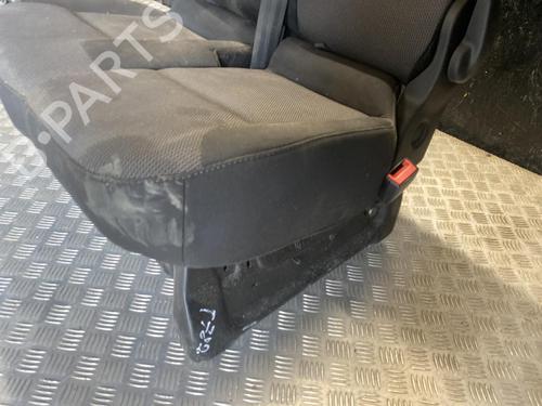 Right front seat NISSAN PRIMASTAR Van (X82) 2.0 dCi 150 | BP37560588C16 - Image 3