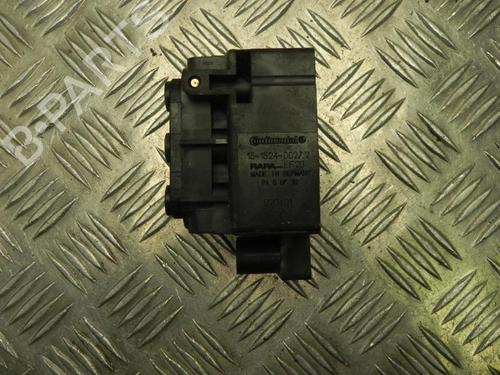 Electronic module TESLA MODEL S (5YJS) 70D AWD | BP29811791M83 