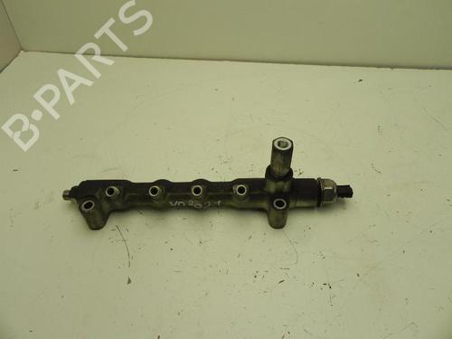 Used Injection rail Injection rail 37560492 37560492
