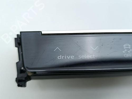 Switch AUDI E-TRON (GEN) 55 quattro | BP28943999I30 