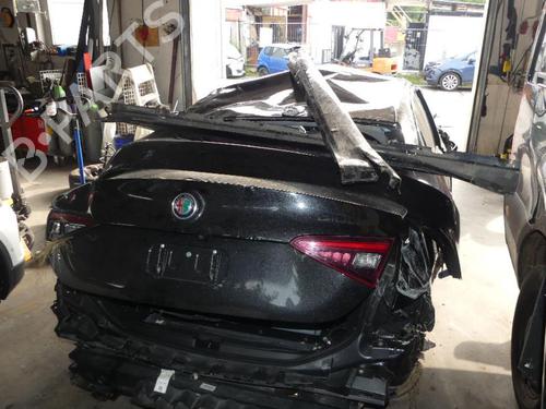 Switch ALFA ROMEO GIULIA (952_) 2.0 Q4 (952ACA45, 952ACA25) | BP37551085I30 - Image 9