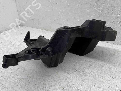 Used Rear bumper bracket CITROËN C4 CACTUS 1.2 THP 110 (110 hp) 28920007