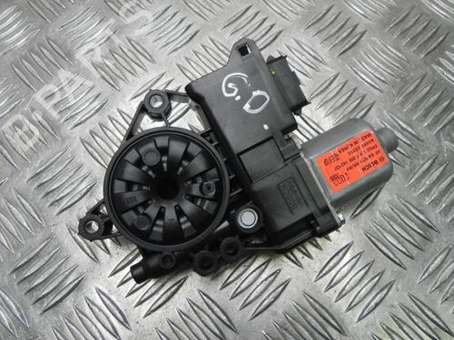 Used Right rear window motor HYUNDAI i40 I CW (VF) 1.7 CRDi (136 hp) 28942237