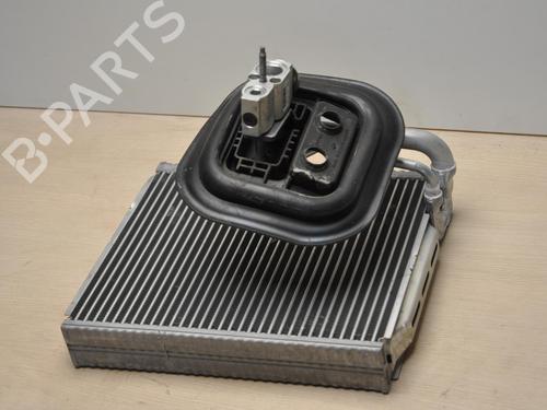 Køler MERCEDES-BENZ EQA (H243) EQA 250+ (243.702) (190 hp) 28927763