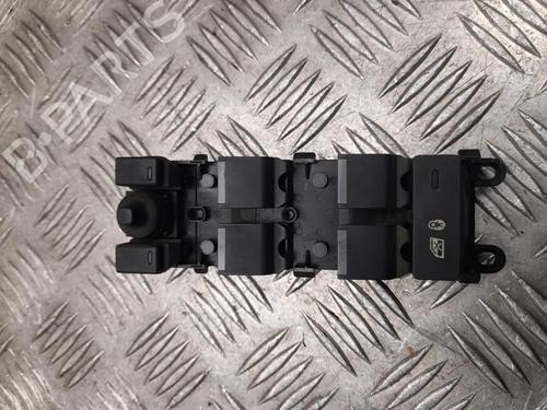 Høyre Foran elrute bryter LAND ROVER RANGE ROVER EVOQUE (L551) 2.0 D165 4x4 (163 hp) 31295988