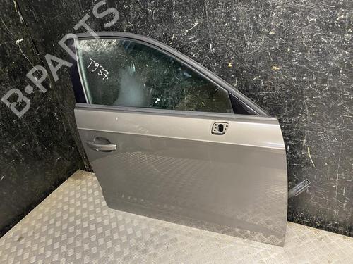 Used Right front door Right front door 38966681 38966681