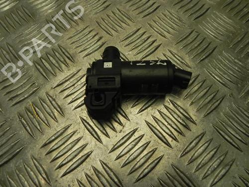 Used Washer pump Washer pump 37578452 37578452