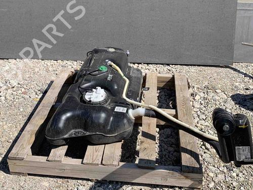 Used Fuel tank CITROËN C3 III (SX) 1.2 VTi 82 (82 hp) 28927062