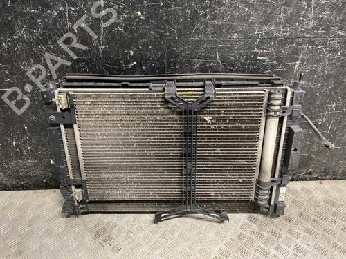 Used Water radiator Water radiator 37572157 37572157