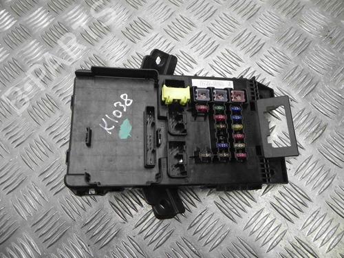 Used Fuse box TOYOTA AVENSIS (_T22_) 2.0 D-4D (CDT220_, CDT220R) (110 hp) 28931134