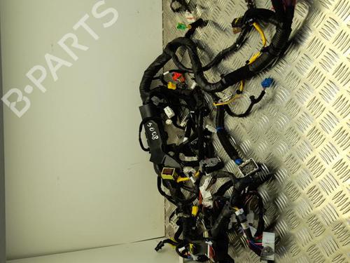 Used Wiring harness Wiring harness 37547765 37547765