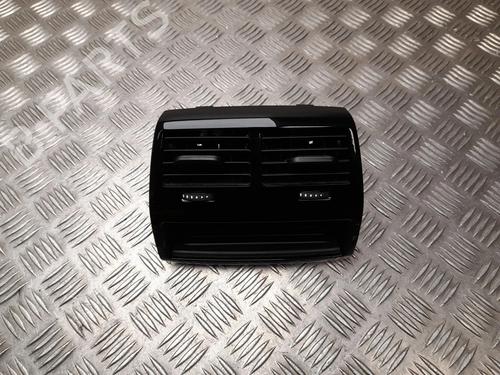 Used Air vent Air vent BMW 5 (G30, F90) 520 d (190 hp) 28931413 28931413