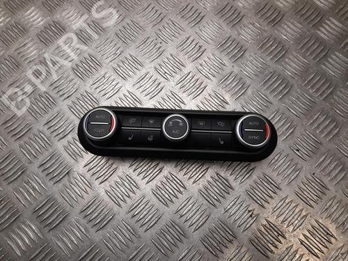 Used Climate control Climate control 37551072 37551072