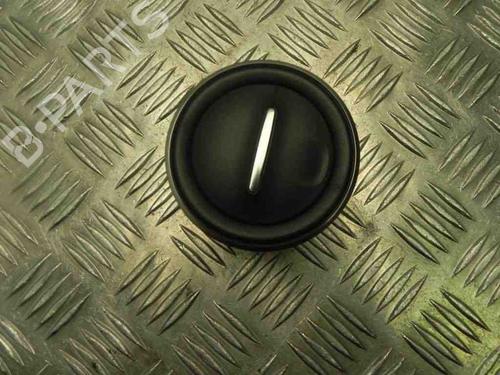 Used Air vent DACIA SANDERO II TCe 90 (B8M1, B8MA, B8AC) (90 hp) 28947915