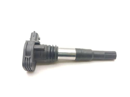 Used Ignition coil MASERATI QUATTROPORTE VI 3.8 GT S (530 hp) 28938138