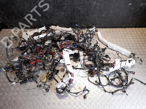Used Wiring harness Wiring harness 37561807 37561807
