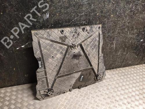 Used Underbody protection Underbody protection TESLA MODEL Y (5YJY) Long Range All-wheel Drive (514 hp) 40051140 40051140