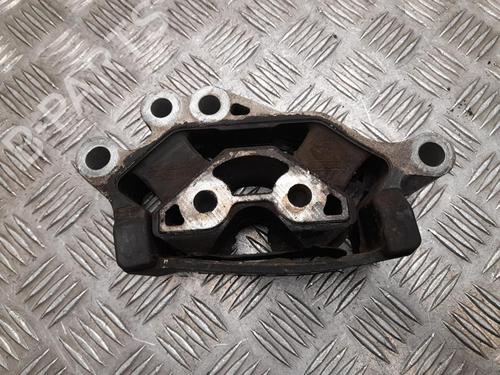 Used Engine mount Engine mount 37569668 37569668