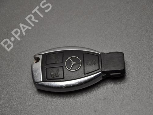 Used Electronic module Electronic module MERCEDES-BENZ C-CLASS (W205) C 220 BlueTEC / d (205.003) (163 hp) 40286147 40286147
