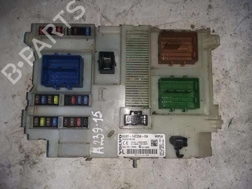 Used Fuse box Fuse box VOLVO XC60 I SUV (156) 2.4 D / D3 / D4 AWD (163 hp) 38963087 38963087