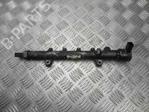 injection-rail-mercedes-benz-e-class-t-model-s212-2009-2010-2011-2012-2013-2014-2015-2016-37543222 main image