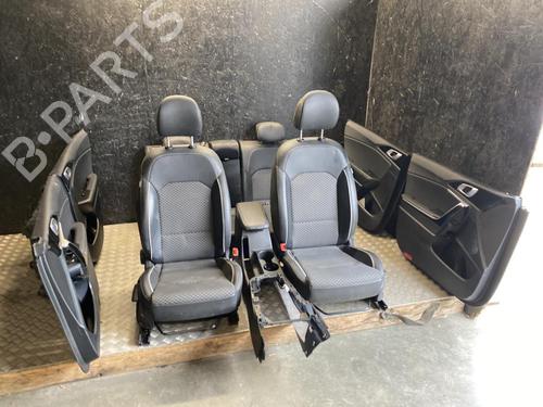 seats-set-kia-ceed-sportswagon-cd-2018-37560152 main image