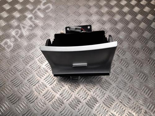 glove-box-jeep-grand-cherokee-iv-wk-wk2-2010-37551849 main image