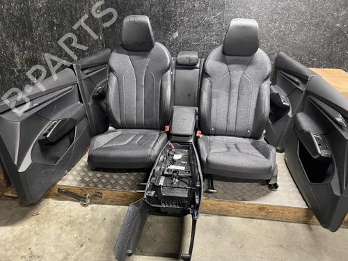 Used Seats set Seats set SKODA ELROQ (PYL) 60 (204 hp) 39967672 39967672