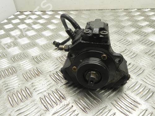 Used Vacuum pump HYUNDAI GETZ (TB) 1.4 i (97 hp) 28930736