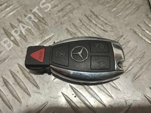 Used Electronic module MERCEDES-BENZ CLS (C218) CLS 500 4-matic (218.391) (408 hp) 31338492