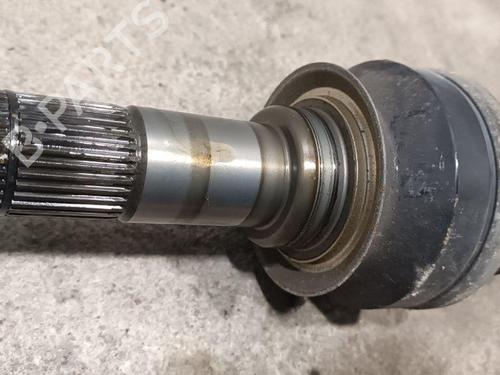 Left rear driveshaft ALFA ROMEO GIULIA (952_) 2.0 Q4 (952ACA45, 952ACA25) | BP28946361M40