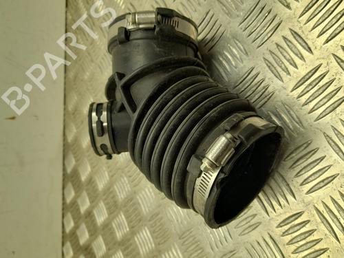 Used Pipe BMW 5 (G30, F90) 520 d (190 hp) 28916621