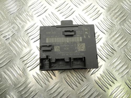 Used Electronic module Electronic module AUDI A3 Limousine (8VS, 8VM) 1.4 TSI (150 hp) 28929829 28929829
