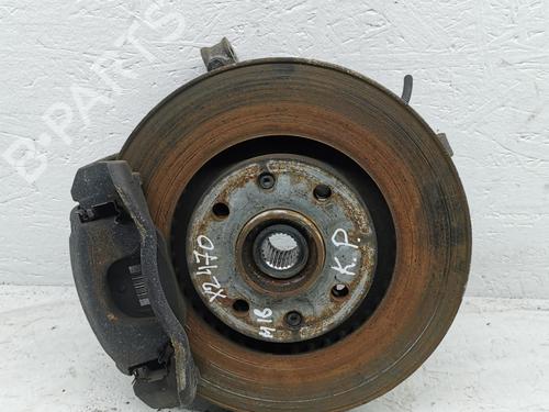Venstre Styrespindel lagerhus OPEL CORSA F (P2JO) 1.5 (68) (102 hp) 28945918