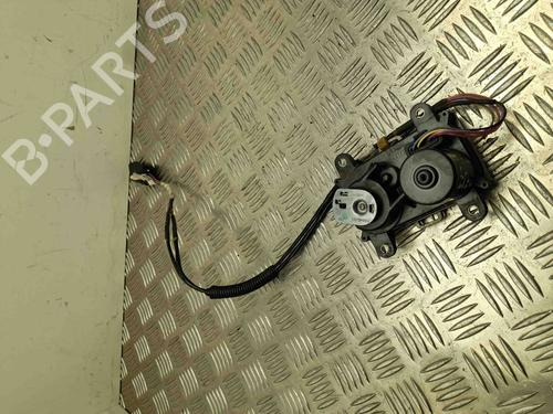 Used Throttle body LAND ROVER RANGE ROVER VELAR (L560) 3.0 D300 SDV6 4x4 (300 hp) 28936161