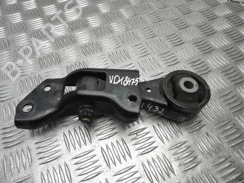 Motorophæng Motorophæng TOYOTA YARIS (_P13_) 1.3 (NSP130_, NSP130) (99 hp) 37582072 37582072