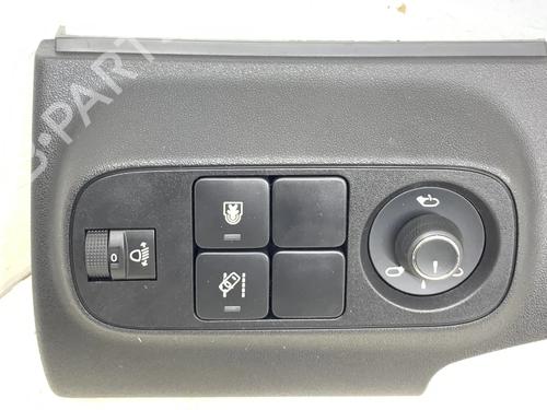 Used Switch CITROËN C3 III (SX) 1.2 VTi 82 (82 hp) 28912216
