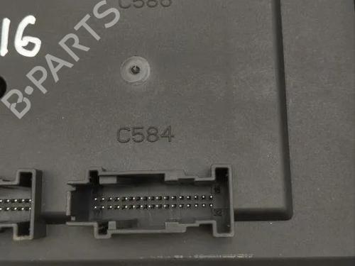 Fuse box JAGUAR F-TYPE Coupe (X152) 5.0 SCV8 R AWD | BP32213938E1