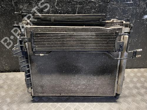 Used Water radiator KIA SORENTO II (XM) 2.2 CRDi 4WD (197 hp) 28912987