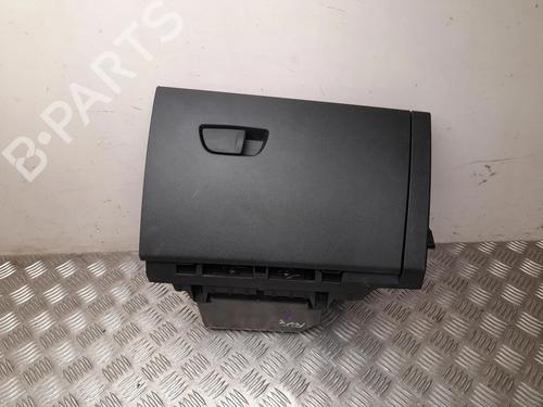 Used Glove box Glove box RENAULT ZOE (BFM_) ZOE (92 hp) 28910252 28910252