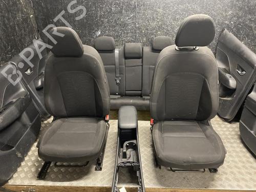 Sæde sæt HYUNDAI KONA (SX2) 1.0 T-GDi Hybrid 48V | BP37571691C78 - Image 2