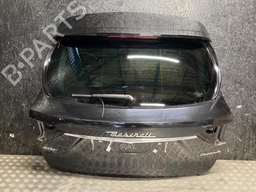 tailgate-maserati-levante-suv-m161-2016-40206138 main image