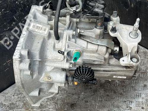 gearbox-dacia-sandero-iii-2021-37562477 main image