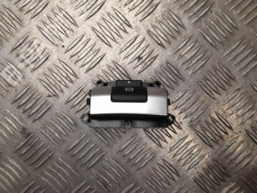 Used Switch LAND ROVER DISCOVERY SPORT (L550) 2.0 D 4x4 (150 hp) 28938090