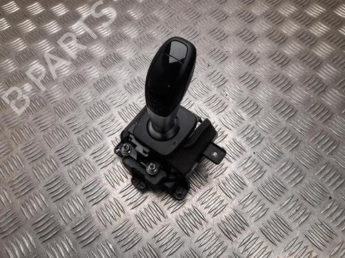 gear-lever-alfa-romeo-giulia-952_-2015-37554706 main image