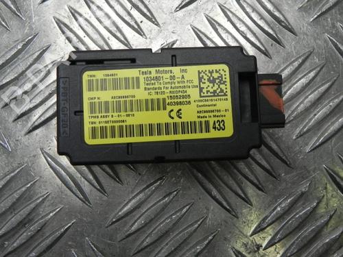 Elektronische module TESLA MODEL S (5YJS) 85 (367 hp) 28944195