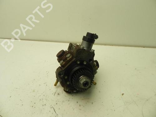 Used Fuel pump Fuel pump 37575935 37575935